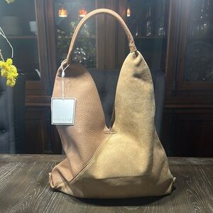 Shiraleah Chicago Arden Tan Tote Bag with Slouchy Design